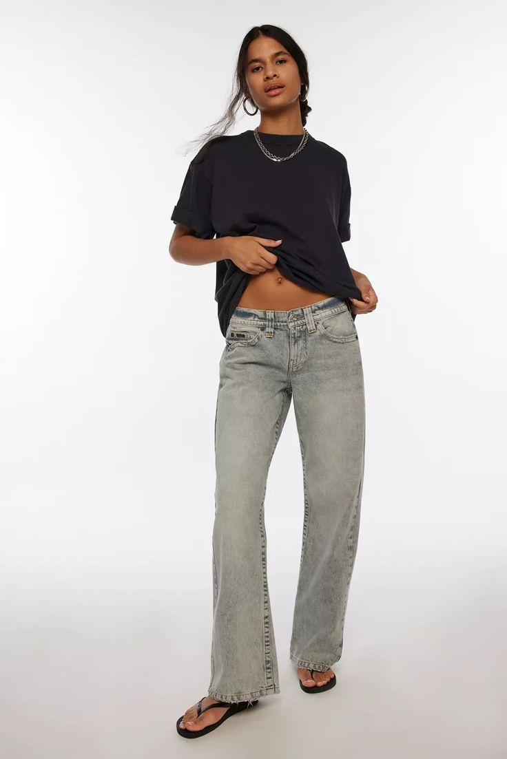 BDG Kayla Low Rider Low-Rise Jean | Urban Outfitters Low Rise Jean, Bdg Jeans, Low Rider, Low Rise Jeans, Black Fits, Jean Outfits, Jeans Shop, Stylish Outfits, Low Rise