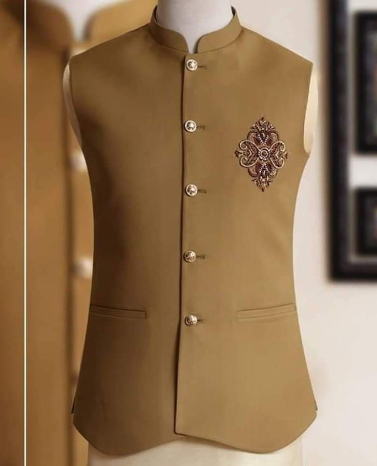 Mens Party Wear Shirts, Vest For Men Wedding, Jodhpuri Suits, Mens Party Wear, Sherwani For Men Wedding, Design Kurta, Wedding Kurta For Men, Formal Dresses For Men, Groom Dress Men