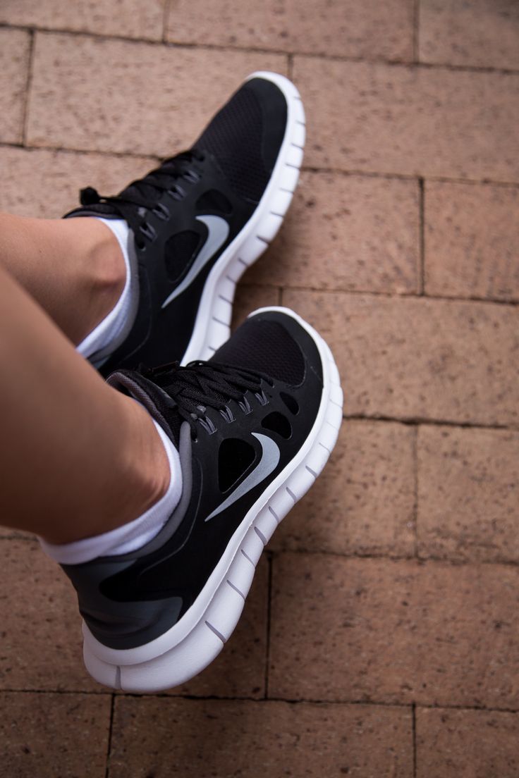 NIKE FREE RUN 5.0, BLACK Nike Free Run 5.0, Nike Free Run 2, Nike Free Run, Nike Free Runs, Free Running, Nike Free, Girly Things, Fashion Shoes, Sneakers Nike