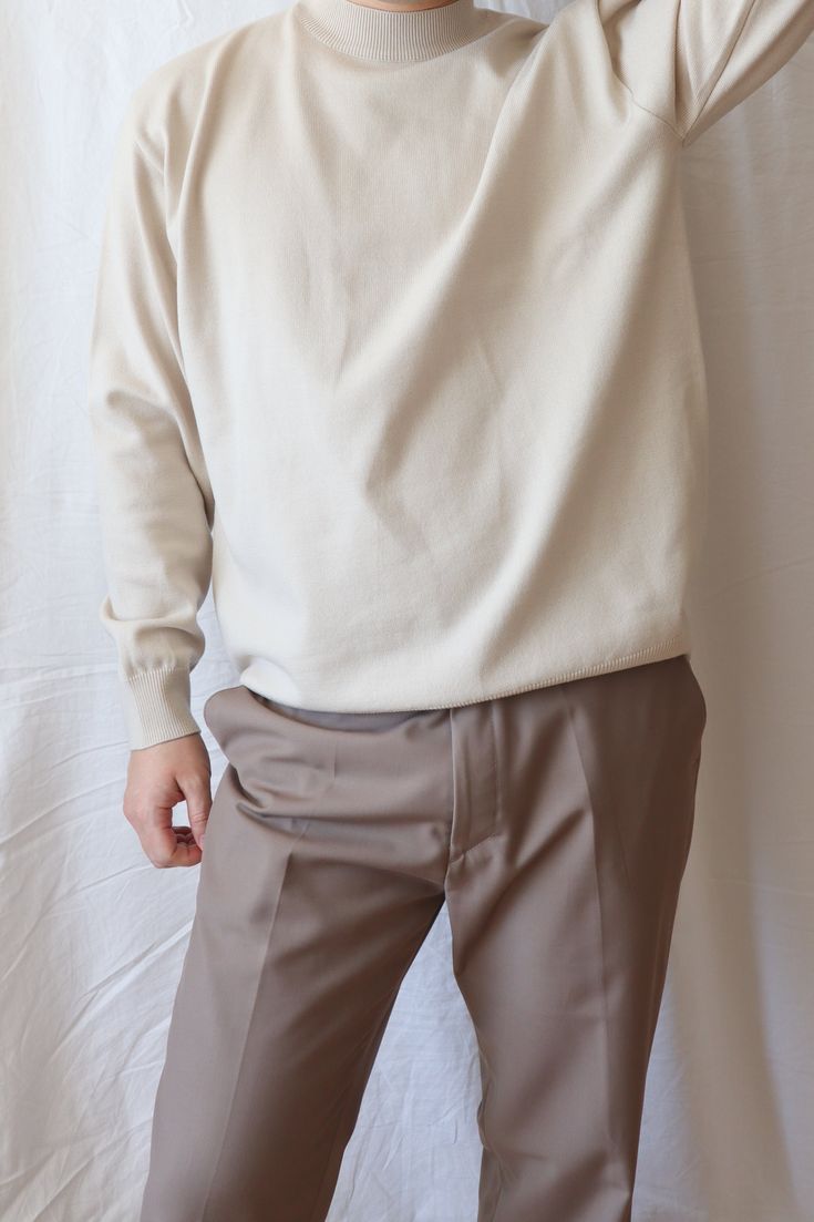 COSDAVI x MEN'S FASHION Korean Men Clothing SIZE 프리사이즈 (유니클로 M에게 잘 맞는 사이즈입니다) This is free-size (Fits well on Uniqlo M size) COLOR Beige / Cream RETURN and EXCHANGE Policy on MEN'S FASHION: All items must be returned within 14 days from the shipping date. Items received after 14 days are not accepted. Items must be returned in their original packaging and UNWORN. Eligible returns will be credited to your original form of tender. FINAL SALE items are NOT returnable. Customers are responsible for Beige Relaxed Fit Sweater For Work, Classic Cream Sweater For Loungewear, Relaxed Fit Cream Sweater For Work, Cream Relaxed Fit Sweater For Work, Classic Beige Sweater For Loungewear, Classic Cream Relaxed Fit Sweater, Classic Cream Sweater Relaxed Fit, Classic Cream Sweater In Relaxed Fit, Cream Cotton Relaxed Fit Sweater