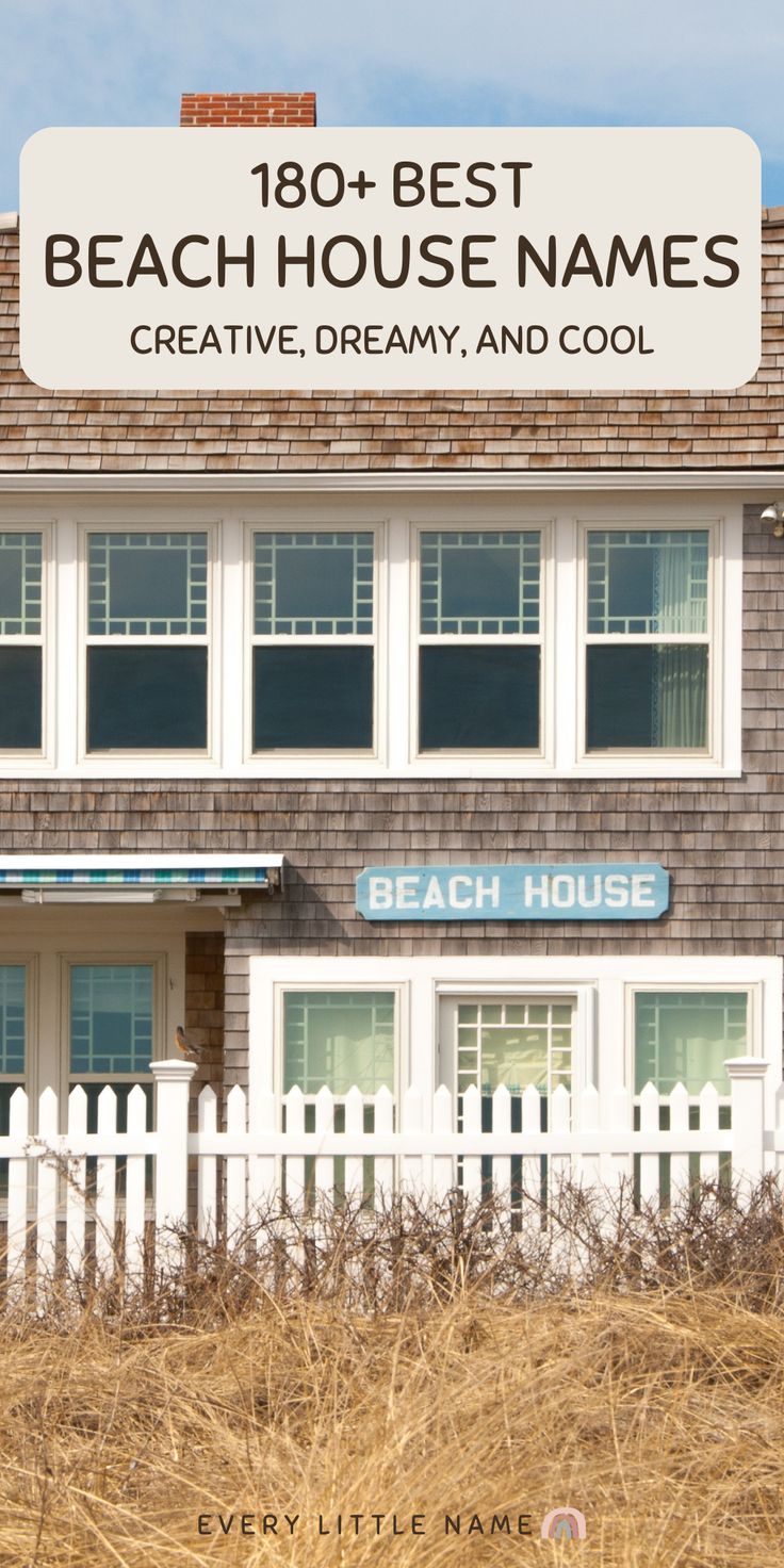 Beach house. Northwest Beach House, Beach House Front Porch Ideas, Vacation Home Aesthetic, Beach House Colours, Simple Beach House Interior, Beach House Name Signs, Beach House Vintage, Classic Beach House, Beach House Names Ideas Fun