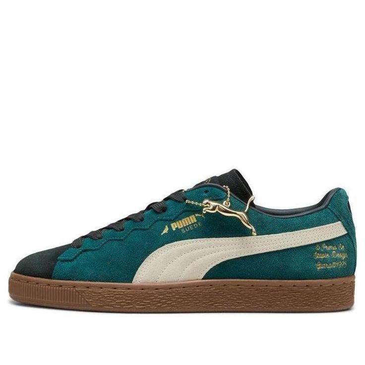 PUMA X Staple G Suede 'Green' 393542-01 Fashion Performance, Puma Suede, Puma X, Dream Shoes, Stylish Sneakers, Dream Clothes, Shoe Game, Perfect Pair, Me Too Shoes