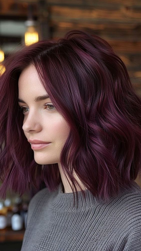 Purple Shade Hair Color, Copper Hair Colour Ideas, Colors To Add To Brown Hair, Purple Red Dark Hair, Dark Violet Red Hair Color, Purple Hair Fair Skin, Plum Coloured Hair, Purple Copper Hair, Dark Ruby Hair Color