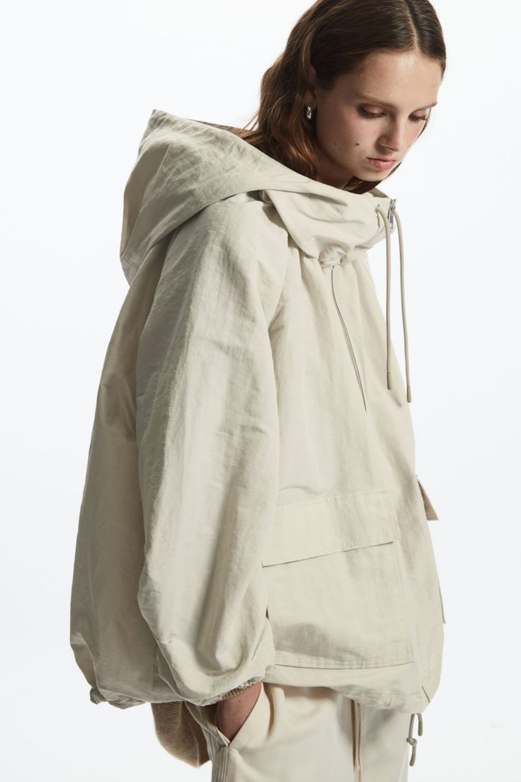 Mountain Jacket, Strike A Pose, Oversize Hoodie, Windbreaker Jacket, Apricot, Linen Blend, Parka, Hoodies Womens, Hoodie Shirt