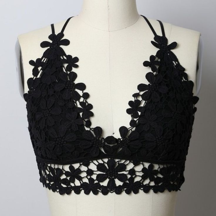 Daisy Patterned Crochet Bralette. Would Look Great Alone Or Under A Tank Top In Lieu Of An Actual Bra. New With Tag. 100% Cotton Sizes Are Below For The Best Corresponding Fit. Small - 32b, 32c, 34a, 32a Medium - 32d, 34c, 36a, 36b, 34b Large - 32dd, 34d, 36c, 38a, 38b Xlarge - 34dd, 36d, 38c, 40b Additional Colors Available. Please Check My Other Listings. (Yellow, Rose, Sage, White). Bundle And Save $. More Items Found On My Website Corinnesboutique.Com Crochet Bralettes, Red Lace Bralette, Daisy Crochet, White Lace Bralette, Green Bras, Coral Blush, Cotton Bralette, Crochet Bralette, White Bralette