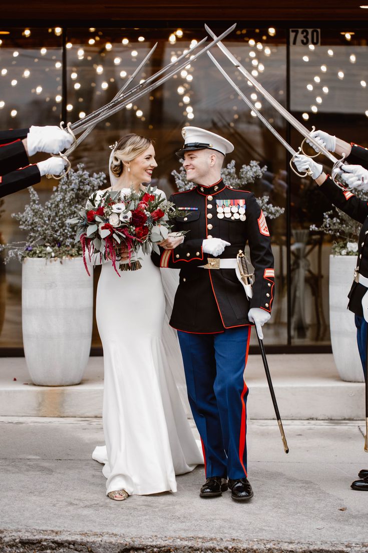 Military Wedding Dress, Marines Wedding Ideas, Marine Couple Pictures, Marine Wedding Photos, Marine Corps Wedding Colors, Military Wedding Photos, Army Wedding Ideas, Marine Wedding Ideas, Marine Corps Wedding Decorations