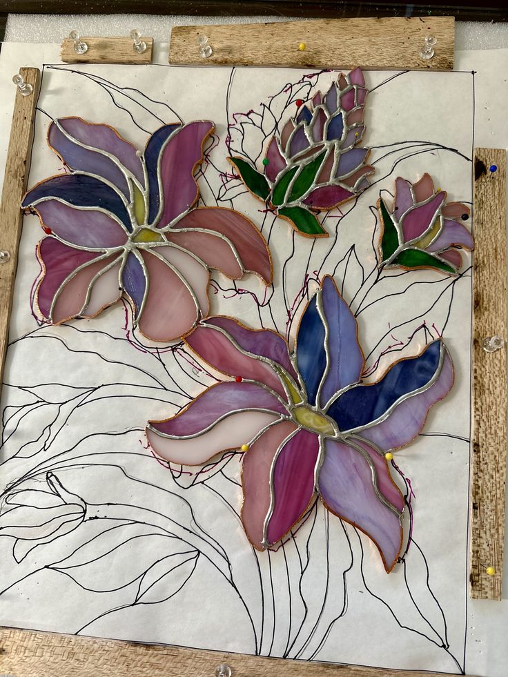 Stained Glass Style Painting, Stained Glass Making, Stained Glass Windows Patterns, Flower Stained Glass Patterns, Vitray Art, Recycled Glass Art, Stain Glass Art, Stained Glass Illustration, Flower Stained Glass