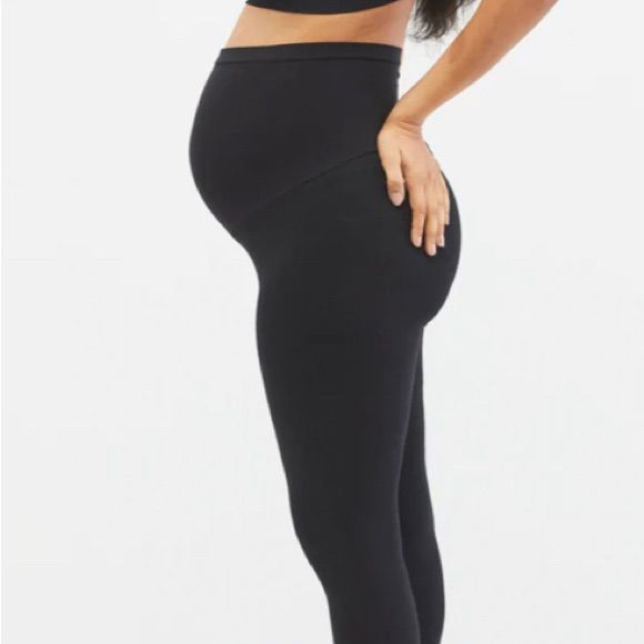 Basic Layering Secret Fit Belly Maternity Crop Leggings 28 Inch Inseam Body: 93% Cotton / 7% Spandex Secret Fit Belly: 84% Nylon, 16% Spandex Jersey Knit Machine Wash Or Dry Clean Fitted Seamless Maternity Bottoms, Seamless Fitted Maternity Bottoms, Bump Friendly Black Leggings For Pilates, Black Bump Friendly Leggings For Pilates, Bump Friendly Black Pants, Stretch Black Maternity Pants, Black Stretch Maternity Pants, Stretch Black Maternity Bottoms, Maternity Wear Bump Friendly Black Bottoms