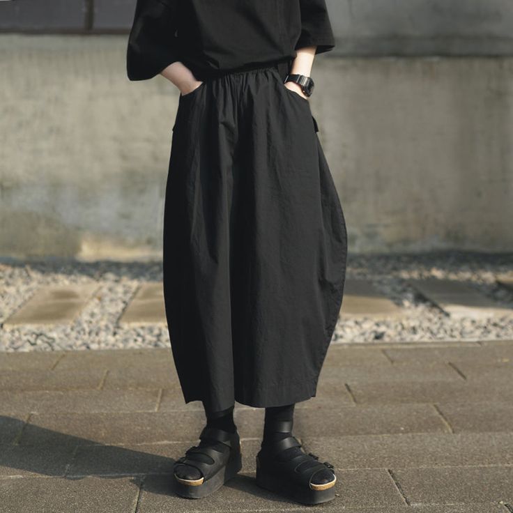 Black High Waist Loose Wide Leg Pants – stylesock Loose Wide Leg Pants, Japanese Street Style, I Love Black, Suit Shoes, Black High Waist, Japanese Street, Love Black, Hip Length, Sock Shoes