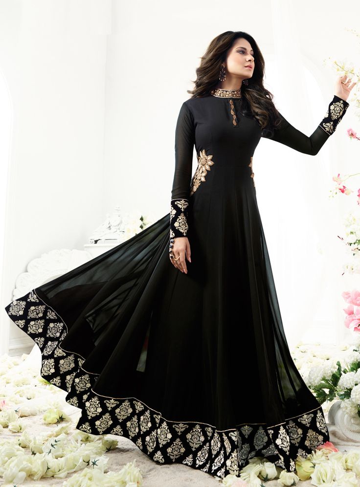 Jennifer Winget Black Georgette Floor Length Anarkali Suit 96956 Orang India, Designer Anarkali Dresses, Welcome Party, Gaun Fashion, Gown Style, Salwar Kamiz, Designer Anarkali, Red Lehenga, Indian Gowns Dresses