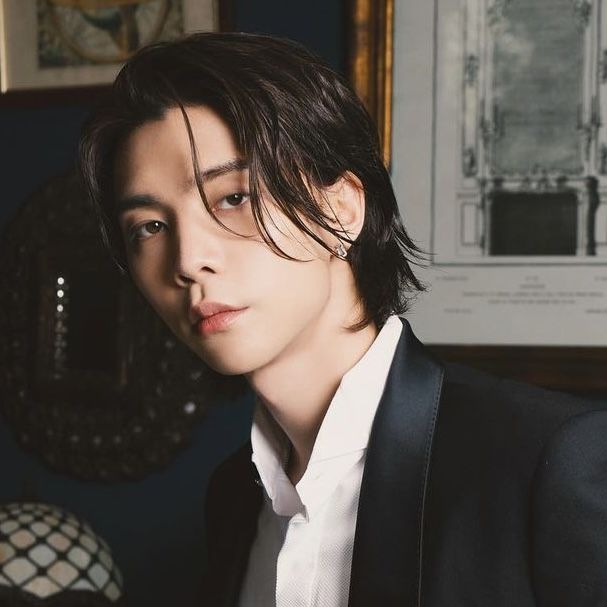 nct johnny icon ✿ nct 127 7th anniversary photos Nct Johnny Icon, Nct 127 Members, Husband Jokes, Nct 127 Johnny, Gonna Love You, Asian Music, Johnny Suh, Nct Johnny, 7th Anniversary