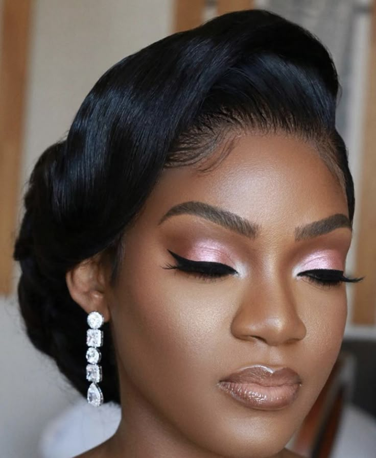 Elegant Bridal Makeup Brown Skin, Full Glam Bridal Makeup Black Women, Bridal Makeup For Black Women Wedding, Wedding Make Up Black Women, Bridal Makeup African, Wedding Makeup Black Women, Natural Glam Makeup Black Women, Black Bride Makeup, Black Wedding Makeup