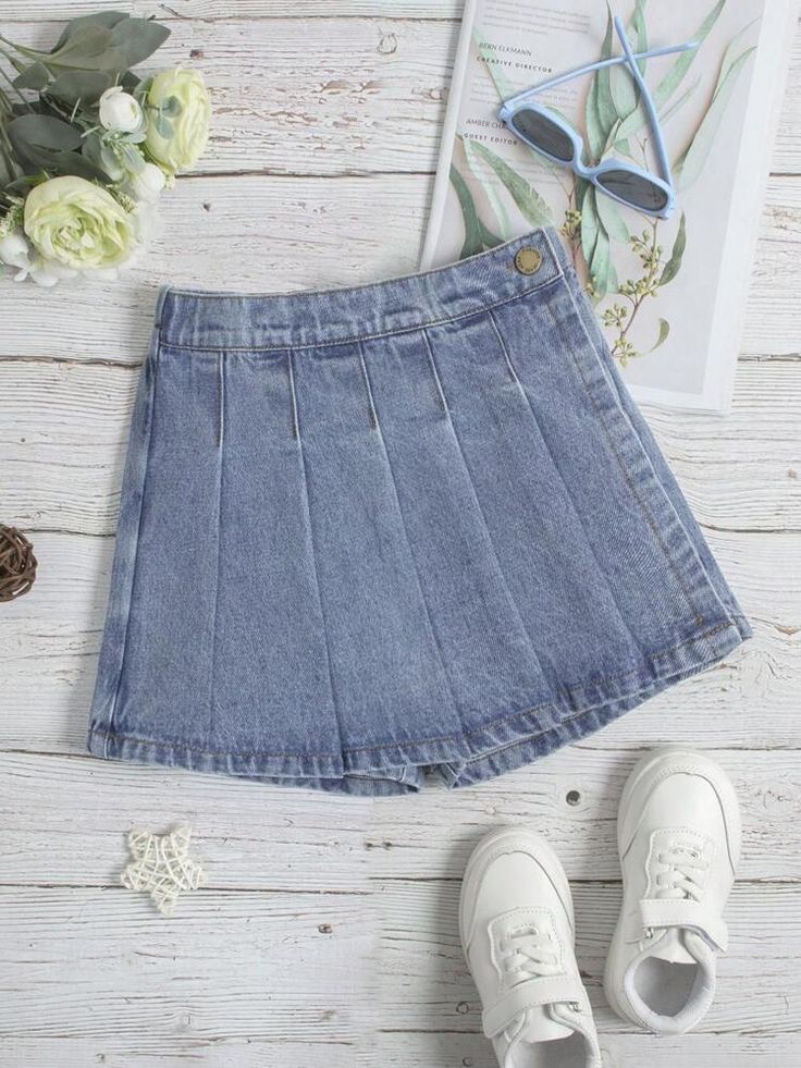 Free Returns ✓ Free Shipping✓. Tween Girl Solid Pleated Detail Denim Skort- Tween Girls Denim Shorts at SHEIN. Pleated Denim Skirt, Girls Denim Shorts, Denim Skort, Clueless Outfits, Girls Denim, Denim Details, Short En Jean, Girls Clothing, Wide Leg Jeans