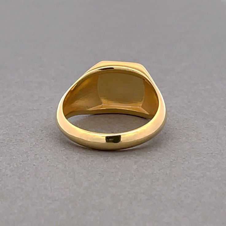 18k Gold Memorial Signet Ring for Ashes Gents 18k Gold and Enamel Cremation Ring We understand losing a loved one is incredibly difficult. Our cremation rings allow you to carry your loved one with you always. Whether it's your family member, dearest friend, or beloved pet, we can suspend their ashes in the enamel color of your choosing. The inside of the ring is engravable, allowing you the opportunity to add a personal message or dedication. This is a substantial signet ring, appropriate for l Luxury Gold Emerald Open Ring, Timeless Diamond Rings Tarnish Resistant, Luxury Gold Emerald Ring, Luxury Gold Emerald Round Ring, Luxury 14k Gold Cluster Ring For Promise, Luxury 14k Gold Cluster Promise Ring, Timeless Yellow Gold Cluster Ring Gift, Classic Tarnish Resistant Diamond Ring, Luxury Gold Emerald Ring With Round Band