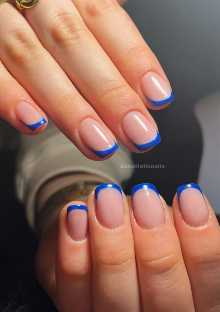 Blue Tip Nails Short, Blue Gel Nails French Tip, French Tip Blue Nails Short, Short Nails With Blue Design, Blue French Tip Nails Natural Nail, Blue French Tip Gel Nails Short, Squoval Biab Nails, Cobalt Blue Tip Nails, Short Square Cute Nails