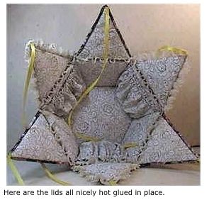 an origami star made out of fabric