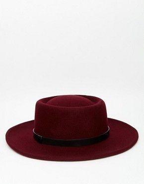 Pork Pie Hats Men, Men Wide Brim Hat, The Curated Closet, Burgundy Hat, Pork Pie Hat, Types Of Hats, Stylish Caps, Pork Pie, Fabulous Clothes