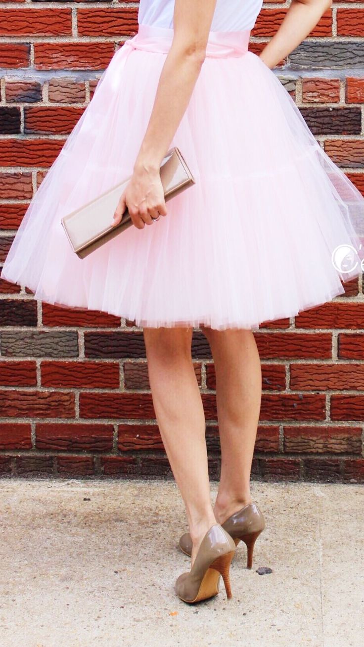 Pink Tulle Tutu Dress For Spring, Spring Pink Tulle Tutu Dress, Spring Pleated Tulle Skirt Fabric, Chic Spring Tulle Tutu Dress, Chic Spring Tutu Dress In Tulle, Pink Spring Prom Skirt, Spring Prom Pink Skirt, Spring Pink Prom Skirt, Pink Skirt For Spring Prom