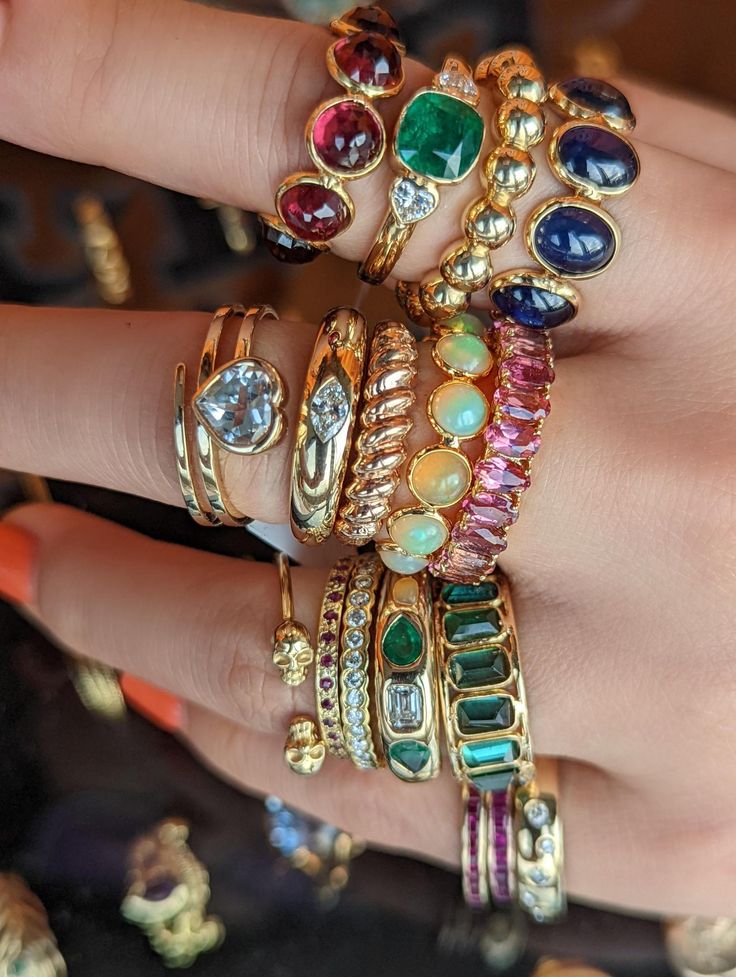 Gaudy Jewelry, Jewelry Nails, Chunky Jewellery, Dope Jewelry Accessories, Eclectic Jewelry, Dope Jewelry, Nail Jewelry, Girl Jewelry, Funky Jewelry