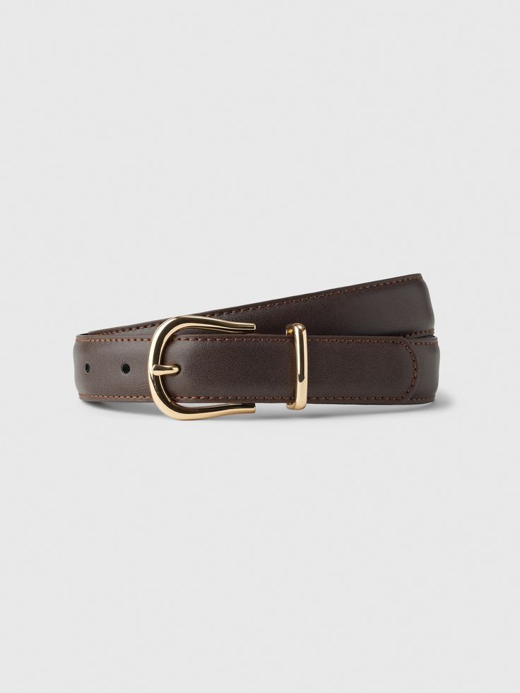 Smooth vegan leather belt.  Gold round buckle at front.  Width: 1" For more fit and sizing info, check out our Size Guide. Womens Brown Belt, Simple Belts, Brown Belt Women, Brown Belt Outfit, Belt Aesthetic, Cute Belts, Fall Belt, Vegan Belts, Belts Aesthetic