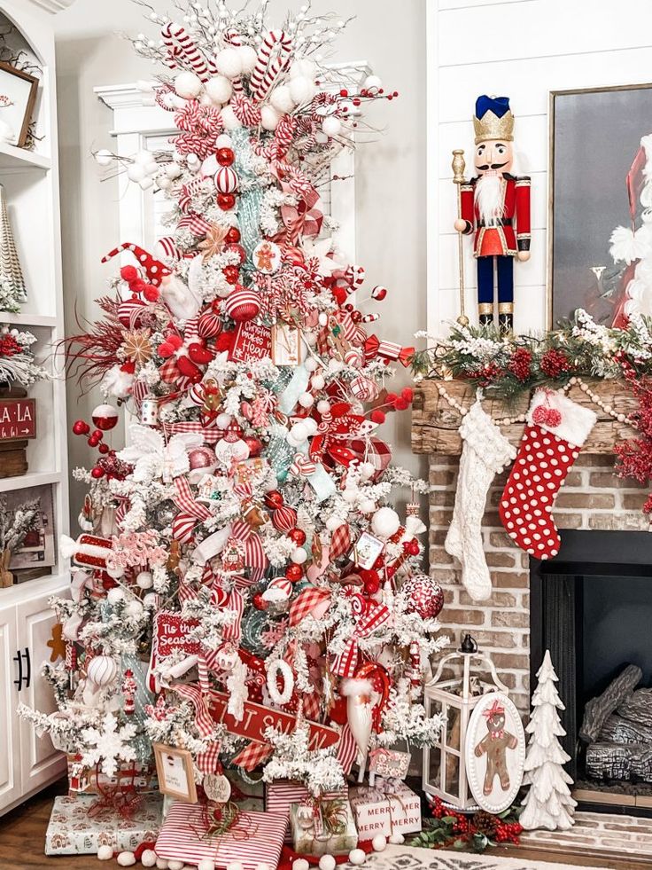 a christmas tree decorated with red and white ornaments