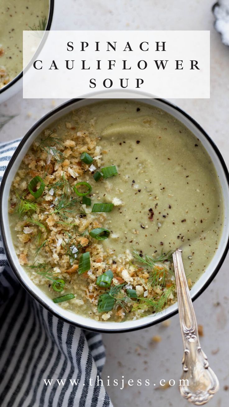 Spinach Cauliflower Soup in a bowl topped with crispy breadcrumbs, fresh dill and green onions. Cauliflower And Spinach Soup, Spinach Cauliflower Soup, Leek And Cauliflower Soup, Crockpot Cauliflower, Spinach Cauliflower, Cauliflower Potatoes, Cauliflower Soup Recipes, Green Soup, Soup Maker