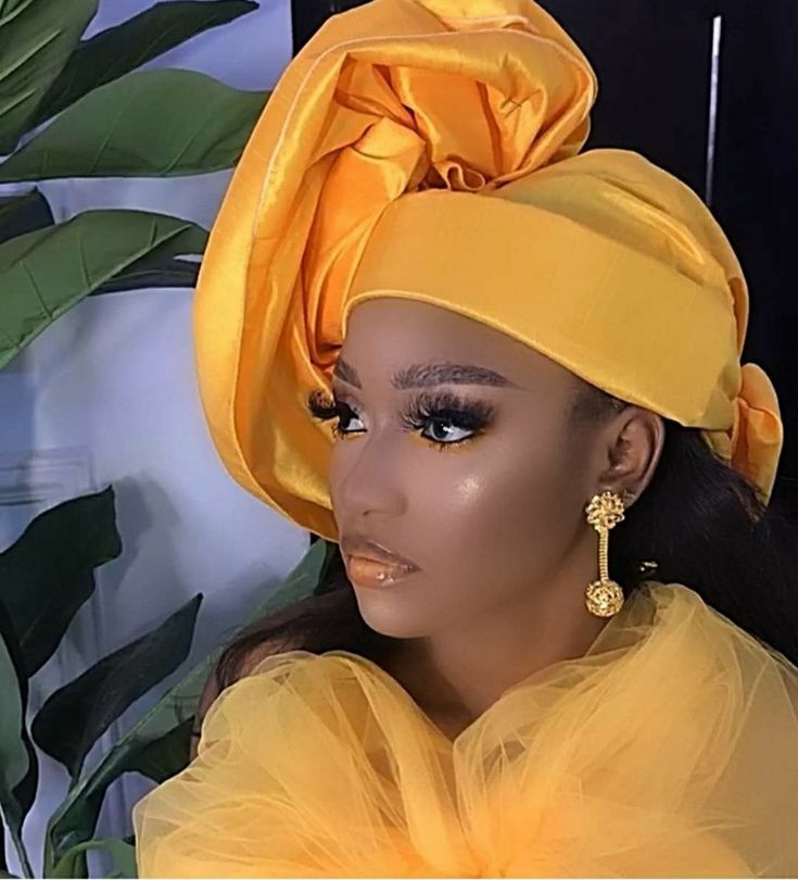 Doek Styles, Zara Cap, Gele Styles, African Head Dress, Zara Hats, African Hair Wrap, Nigerian Outfits, Headwrap Tutorial, African Attire Dresses