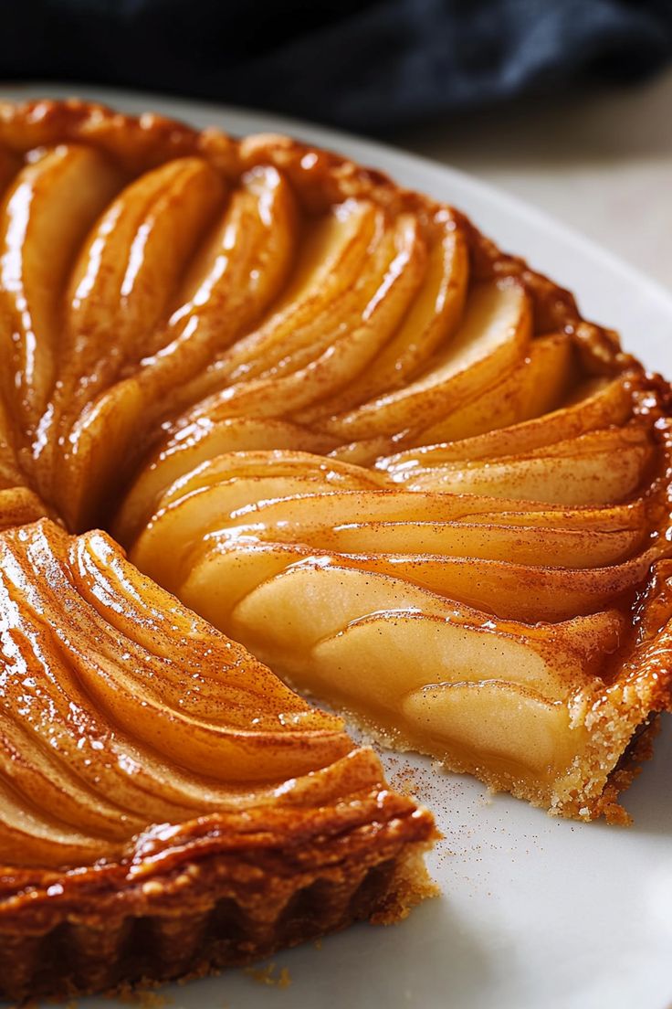 French Cinnamon Apple Tart Apple Cinnamon Tart Recipe, Apple Cranberry Tart Recipe, Apple Tart Shortbread Crust, Apple Almond Tart Recipe, Apple Tart Tartin Recipe, Cinnamon Apple Tart, Apple Pear Tart Recipe, Rustic Apple Tart Recipe, Hosting Dessert Ideas