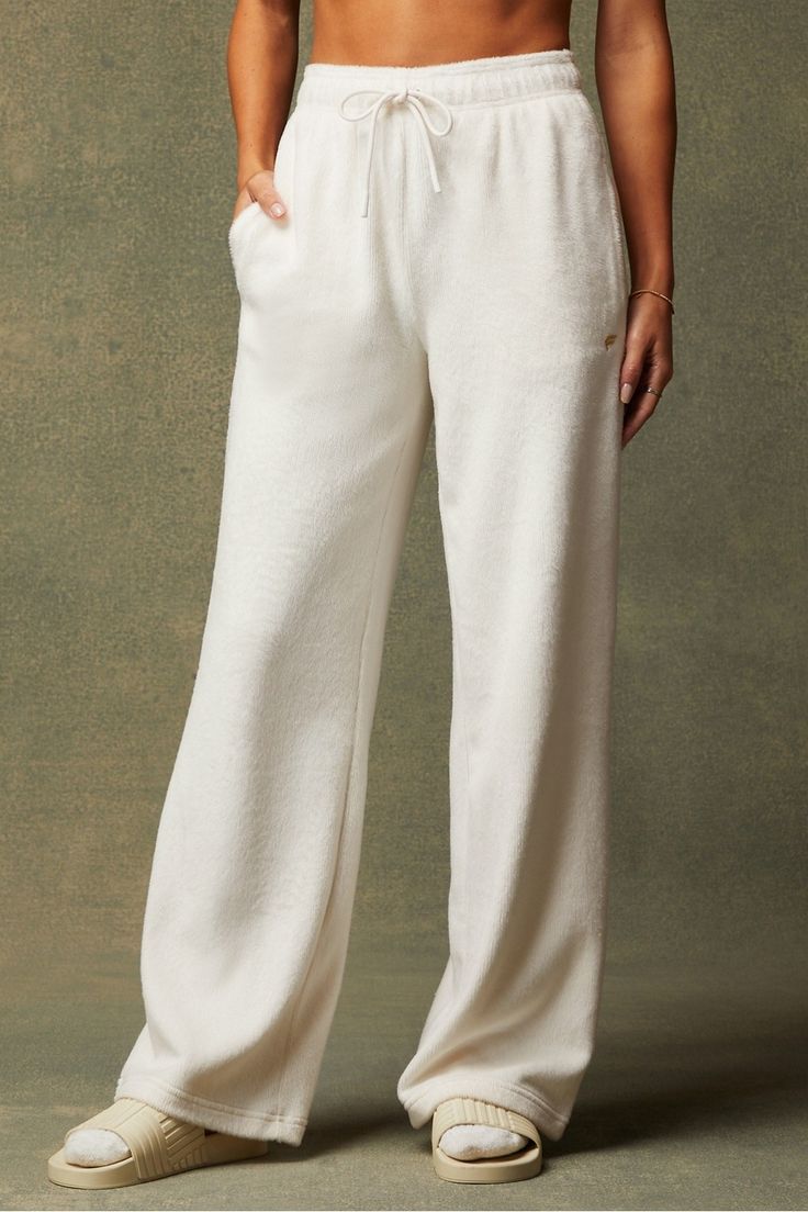 Cozy Cord High-Waisted Wide Leg Pant - Fabletics White Linen Pants Outfit, Female Activewear, Linen Pants Outfit, High Waisted Wide Leg Pants, White Linen Pants, Lounge Outfit, Wide Leg Sweatpants, Cute Lazy Day Outfits, Lazy Day Outfits