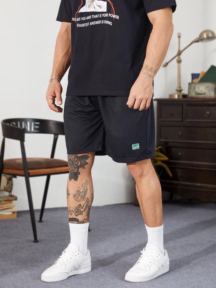 Formal Shorts, Drip Outfit Men, Unique Boutique, Drawstring Shorts, Mens Shorts, Mens Short, Japan, Mens Outfits, Tattoos