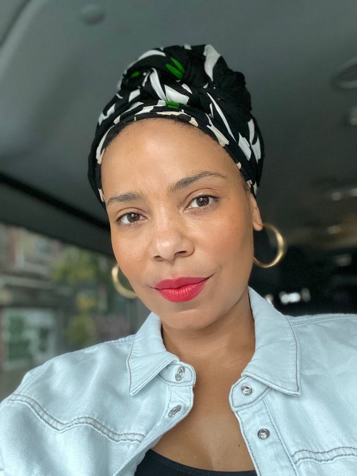 Sanaa Lathan on Twitter: "Eleanor and Stan’s daughter 🎨… " Hairstyles And Makeup, Heart Shaped Lips, Cardi B Photos, Beauty Crush, Sanaa Lathan, Justine Skye, Red Carpet Hair, Toni Braxton, Beauty Goals