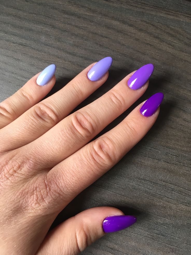 Mal Nails Descendants, Get Nails Done, Mal Costume, Wedding Day Nails, Purple Ombre Nails, Makeup Nails Art, Aesthetic Nails, All Nails, Nail Colours