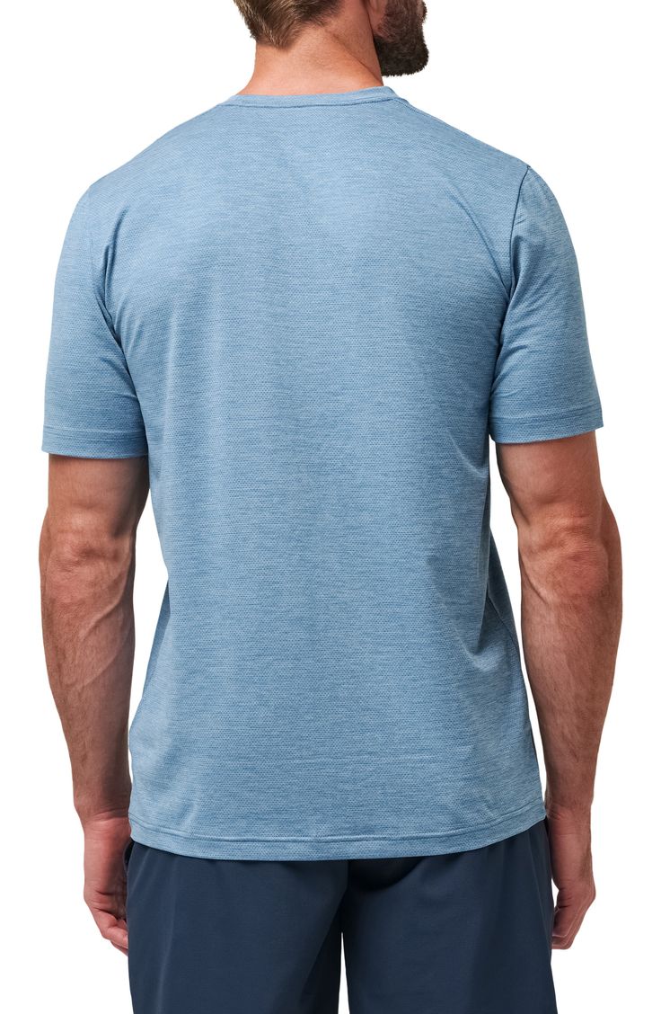 Stretchy, quick-drying fabric keeps you cool and comfortable in a T-shirt sporting a small icon on the chest and a fit that's great layered or on its own. Crewneck Short sleeves 84% polyester, 16% spandex Machine wash, tumble dry Imported Men's Clothing Athleisure Short Sleeve Jersey T-shirt, Functional Cotton T-shirt With Go-dry Technology, Functional Cotton Go-dry T-shirt, Technical Go-dry Crew Neck T-shirt, Moisture-wicking Short Sleeve T-shirt With 4-way Stretch, Sporty Solid Color Crew Neck Polo Shirt, Functional Go-dry Crew Neck T-shirt, Cotton Moisture-wicking T-shirt For Outdoor, Functional Moisture-wicking Cotton T-shirt