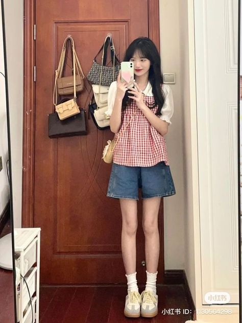 Cute Summer Aesthetic, Summer Aesthetic Outfit, Japan Outfits, Simple Style Outfits, Everyday Fashion Outfits, Aesthetic Outfit, Mode Inspo, 가을 패션, Really Cute Outfits