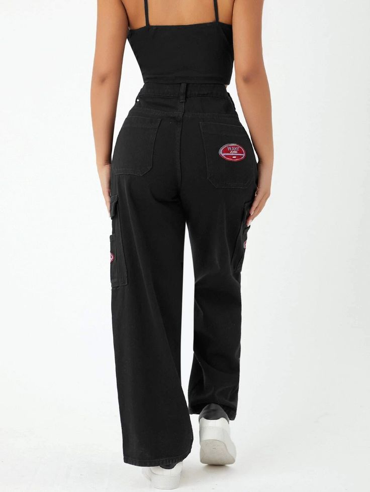 Unveil your fashion flair with our High Waist Pocket Side Wide Jeans. These cargo pants showcase a high waistline and a loose fit, creating a trendy and comfortable ensemble. The non-stretch denim fabric offers durability, while the zipper fly closure ensures easy wear. With a distinctive letter pattern and practical pockets, these tapered jeans are a versatile addition to your wardrobe. Details: Pattern Type: Letter Type: Tapered/Carrot Jeans Style: Cargo Pants Closure Type: Zipper Fly Waist Li Non-stretch Bottoms With Cargo Pockets For Streetwear, Trendy Mid-rise Cargo Jeans For Streetwear, High Rise Cotton Cargo Pants For Streetwear, Trendy High Waist Cargo Pants With Cargo Pockets, High-rise Cotton Cargo Pants For Streetwear, High Waist Pants With Five Pockets For Streetwear, Trendy Cotton Cargo Jeans With Multiple Pockets, Non-stretch Cotton Cargo Pants For Streetwear, Non-stretch Casual Cargo Jeans For Streetwear