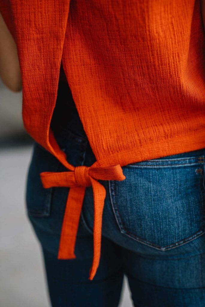 The Bow Back Top That's Making A Come Back | My Style Vita Sukienki Maksi, Red Espadrilles, Bow Back Top, Nordstrom Sale, Bow Back, White Dress Summer, Sewing Clothes, Sewing Inspiration, Fashion Details