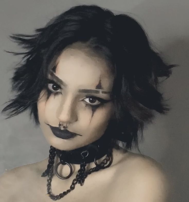 #clowncore #clowngirl #clownmakeup #emo #enby #goth #choker #septumpiercing #clown Goth Clowncore Outfit, Emo Punk Makeup, Cool Emo Makeup, Emo Clown Outfit, Goth Clown Makeup Halloween, Goth Clowncore Fashion, Dark Clowncore Makeup, Grunge Clown Makeup, Goth Clowncore Makeup