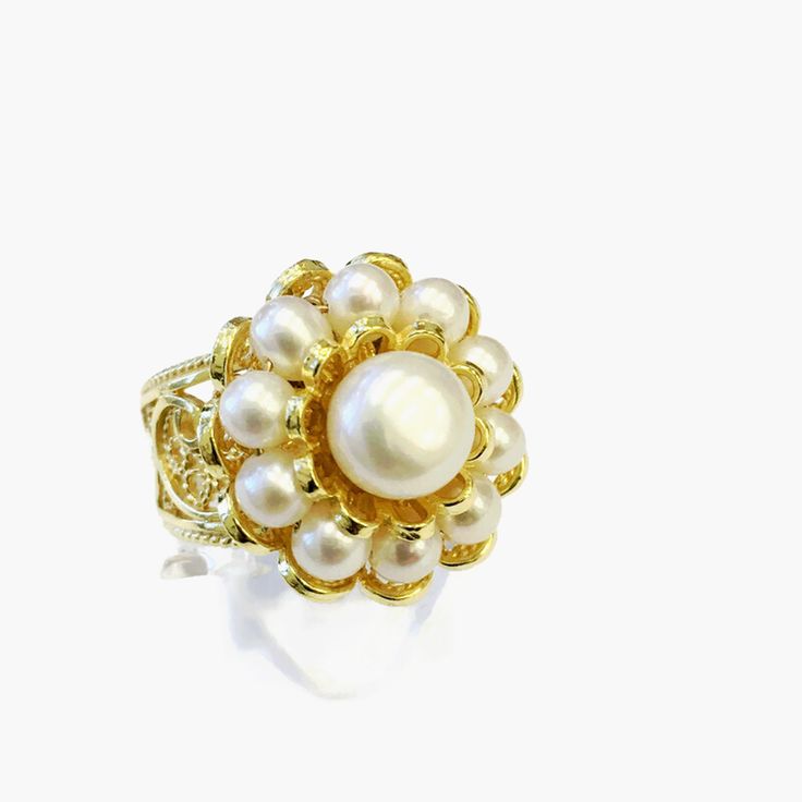 Double Layer Pearl 14K Gold Ring 925 Sterling Exceptionally Beautiful Design Pearl Ring, Feminine Ring, Valentine Gift Boxed, Mom's Gift Ring. IT WEIGHTS APPROXIMATELY 10 GR. 4-5 mm Pearls surround Center : 10 mm Round pearl for a feminine artistic look.. Made in an artisan workshop by an artist with 20+ Years experience. This a very Victorian, Artistic Ring that has sold out many times in England, Italy, Germany and the US. The Filigree band is tapered for comfortable wear. This will come in a Artisan Workshop, Bridal Gift Box, Valentines Gift Box, Gold Pearl Ring, Bridal Gift, Gift Ring, 14k Gold Ring, Valentine Gift, Bridal Gifts