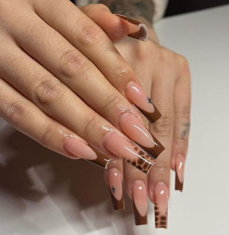 Brown French With Design, Classy Tapered Square Nails, Brown Nail Inspo Square, Brown Long Nails Design, Medium Square Acrylic Nails Fall, Short Brown Nails Acrylic, Tapered Square Nails French Tip, Elegant Brown Nails, Fall Nails Basic