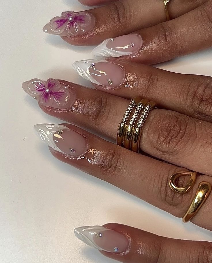 Nail Art Designs 3d Flowers, Short Almond Acrylic Nails Flower, Summer Nails Flower French Tip, 3d Nail Gel Art, Almond Flower Nails Designs, 3d Hawaiian Flowers Nails, Nail Inspo 3d Art, 3d Flower Art Nails, French Tip With Flower On Ring Finger