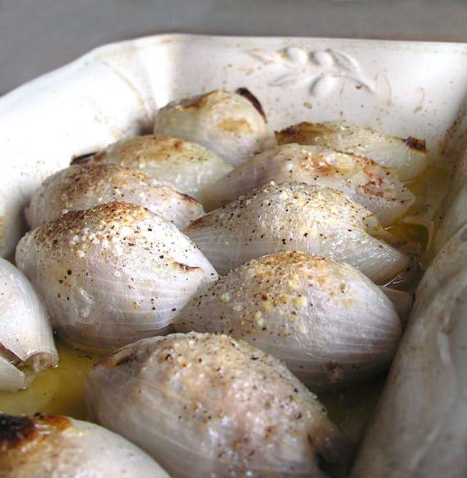 the chicken is cooked and ready to be put in the oven for cooking or roasting