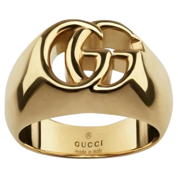 Gucci 18k Gold 'GG' Logo Signature Ring Heavy weight, solid gold running ring, RRP £2,500. Size - 60EU Condition - Very Good/Excellent (may have very fine scratches) Composition - 18k Yellow Gold, weight 13.1 grams Comes With - Box, Dust Bag Ring Aesthetic, Signature Ring, Signature Rings, Mario Testino, Amazon Sale, Aesthetic Movement, Gg Logo, Gucci Rings, Rough Diamond