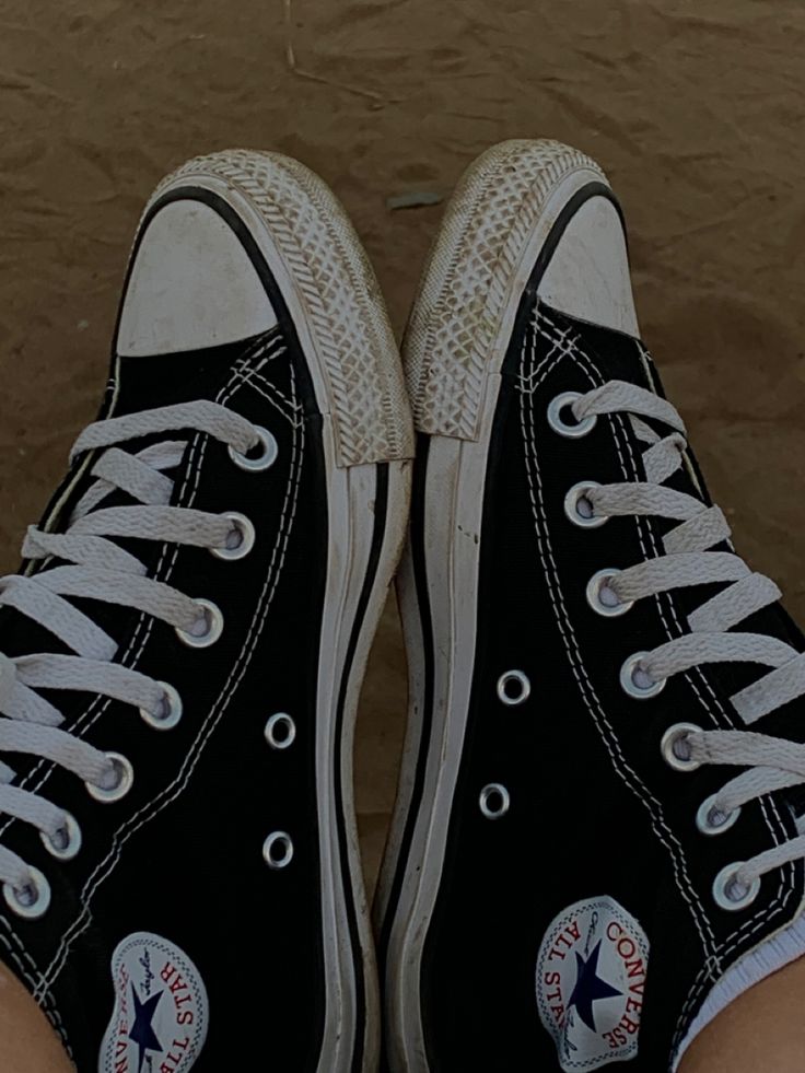 Old Converse, Converse 70s, Converse Sneakers, Converse All Star, Chuck Taylor Sneakers, Converse High Top Sneaker, Converse Chuck Taylor High Top Sneaker, Converse Sneaker, All Star