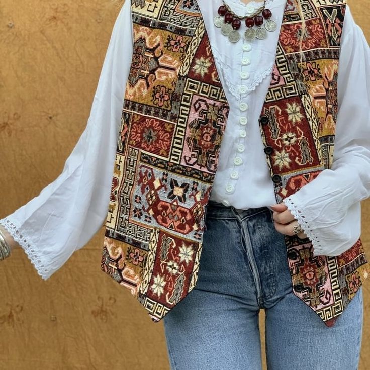 Waistcoat Casual Outfit Women, Tapestry Vest Outfit, How To Style Waistcoat Women, Funky Vest Outfit, Embroidered Vest Outfits, 80s Vest Outfits, Vintage Vest Outfits For Women, Waistcoat Street Style, Boho Vest Outfit