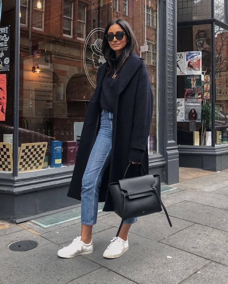 Brunch Outfit Winter, Fall Fashion Coats, Legging Outfits, Outfit Jeans, Mode Casual, Looks Street Style, Brunch Outfit, Coat Outfits, Mode Inspo