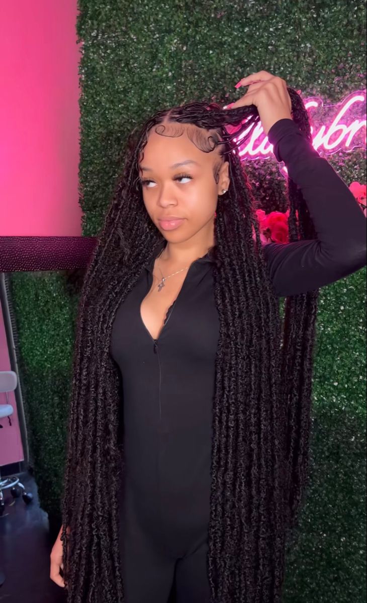 Infinity Locs, Boho Curls, Soft Locs, Natural Hair Bun Styles, Braided Hairstyles For Black Women Cornrows, Faux Locs Hairstyles, Box Braids Hairstyles For Black Women, Cute Braided Hairstyles, Braided Cornrow Hairstyles