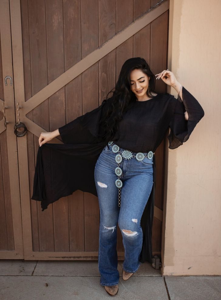 Western Wear Outfits Plus Size, Plus Size Womens Western Outfits, Rancho Style Outfits, Rodeo Plus Size Outfit Western Wear, Tejano Outfits Women Plus Size, Cute Cowgirl Outfits Plus Size, Ranchero Outfits Women Plus Size, Western Concert Outfits Women Plus Size, Pbr Outfit For Women Plus Size