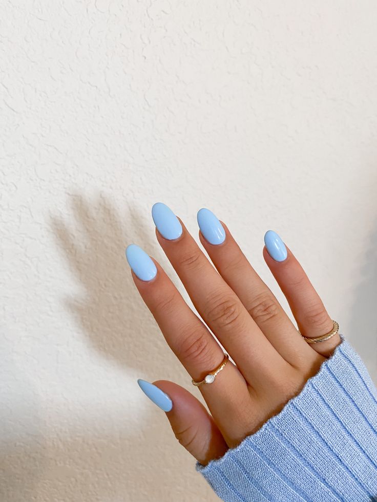 @amayaschumakerr Baby Blue Acrylic Nails, Rounded Acrylic Nails, Blue Acrylic Nails, Nails Aesthetic, Simple Acrylic Nails, Nails Blue, Almond Acrylic Nails, Round Nails, Summer Acrylic Nails