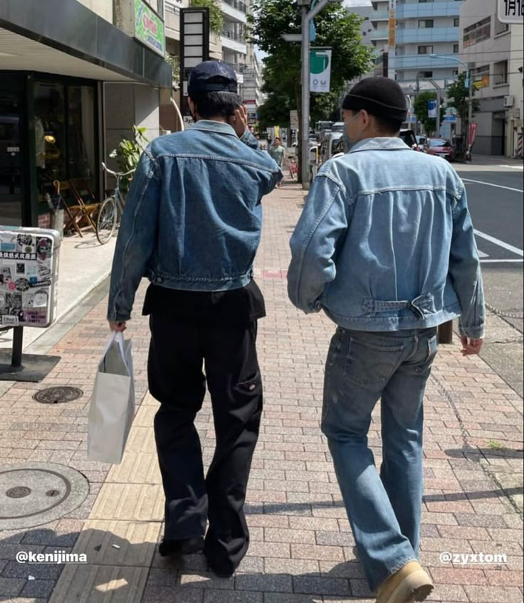 Kenijima Outfits, Dickies Outfit, Normcore Fashion, Double Knee Pants, 90s Fashion Men, Knee Pants, Casual Sweatpants, Men Stylish Dress, Mens Outfit Inspiration