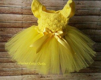 Baby princess dress | Etsy Yellow Baby Dress, Crochet Newborn Outfits, Crochet Tutu, Newborn Baby Dresses, Beau Crochet, Baby Dress Set, Newborn Tutu, Baby Dress Pattern